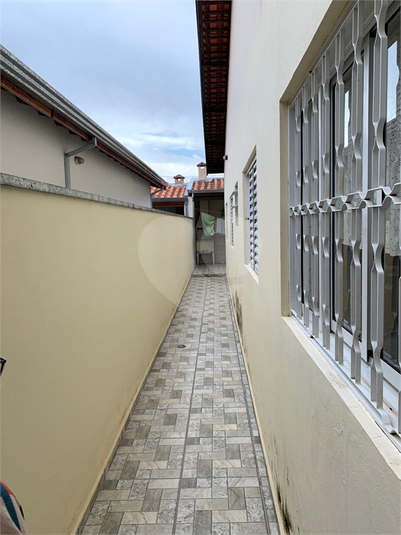 Foto REO1098117