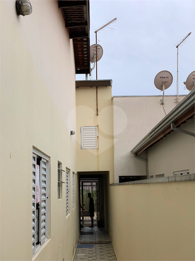 Foto REO1098117