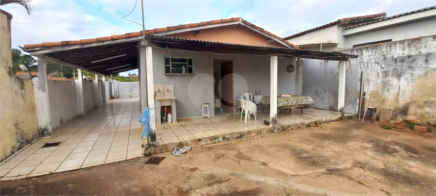 Foto REO1098135