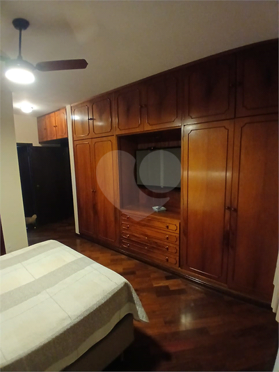 Foto REO1098148
