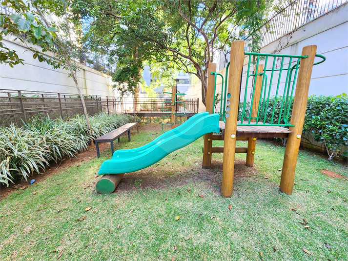 Foto REO1098149