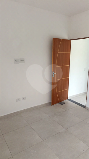 Foto REO1098156