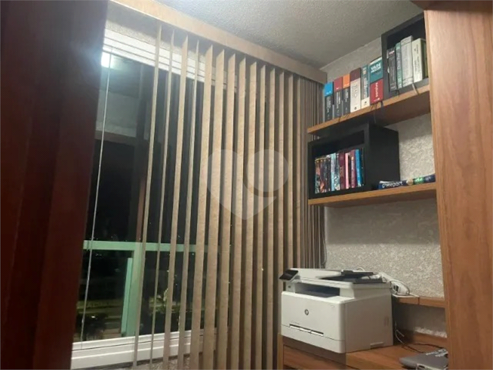 Foto REO1098158