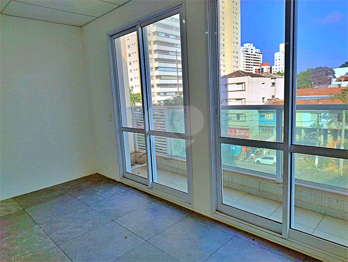 Foto REO1098165