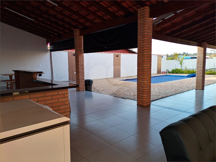 Foto REO1098170