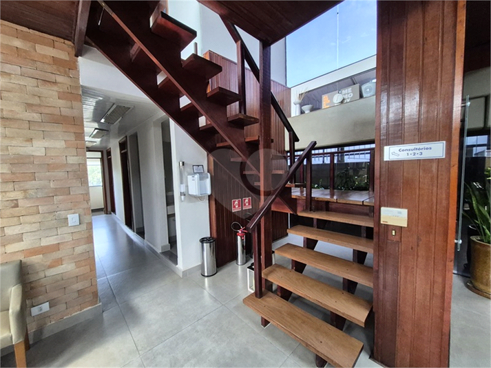 Foto REO1098174