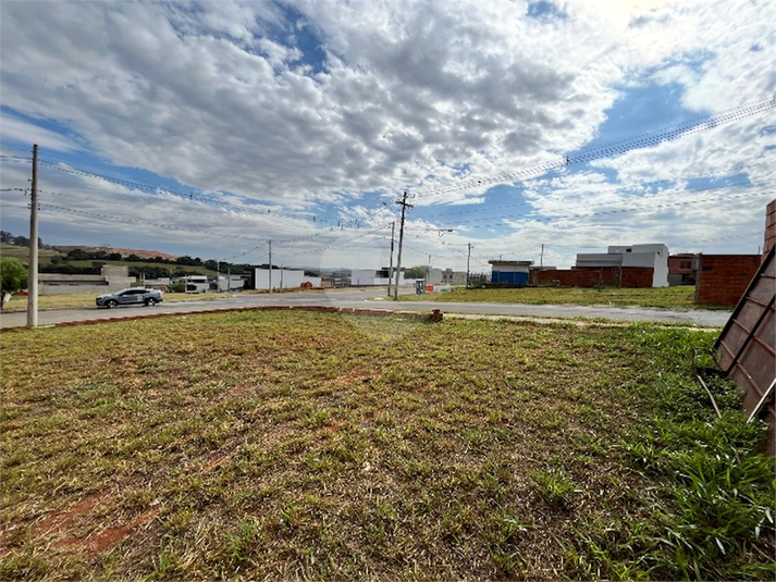 Foto REO1098176