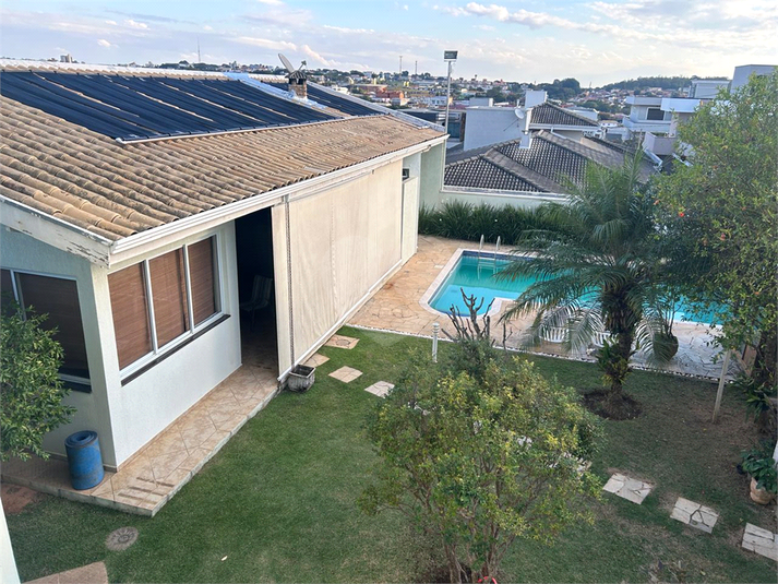 Foto REO1098177