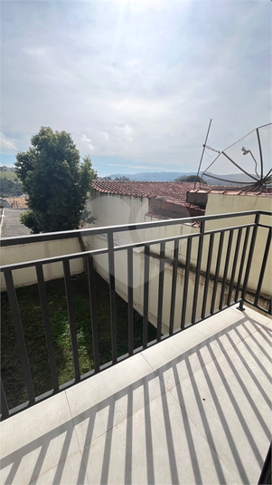 Foto REO1098180