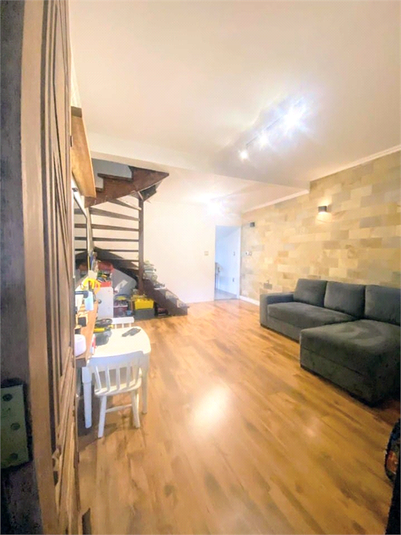 Foto REO1098198
