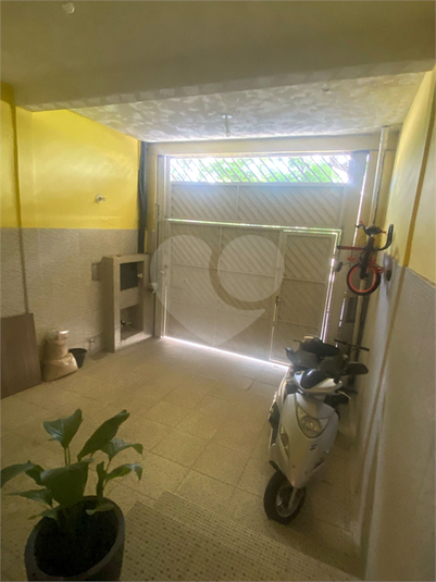 Foto REO1098198