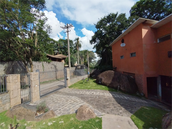 Foto REO1098200