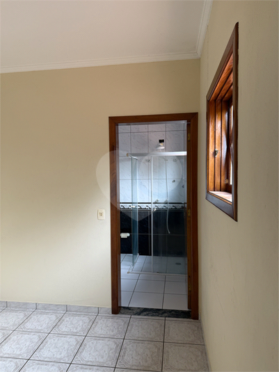 Foto REO1098201