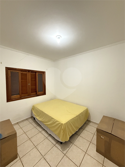 Foto REO1098201