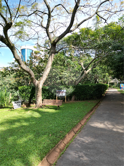 Foto REO1098205