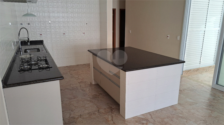Foto REO1098209