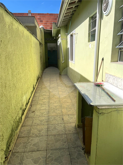 Foto REO1098210