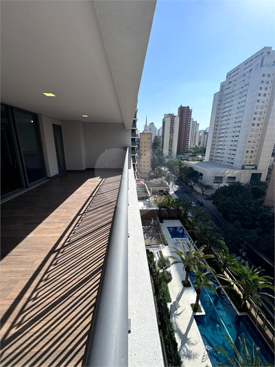 Foto REO1098212