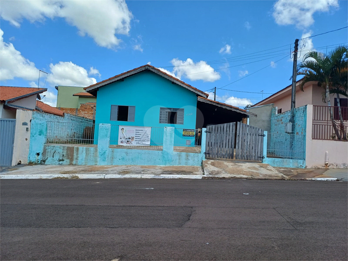 Foto REO1098215