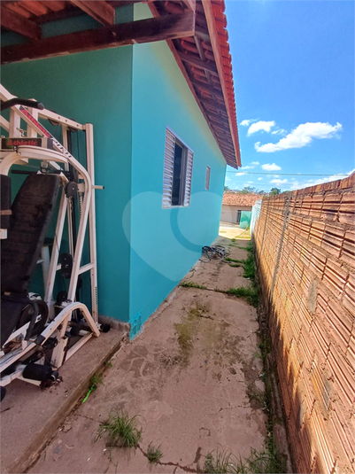 Foto REO1098215