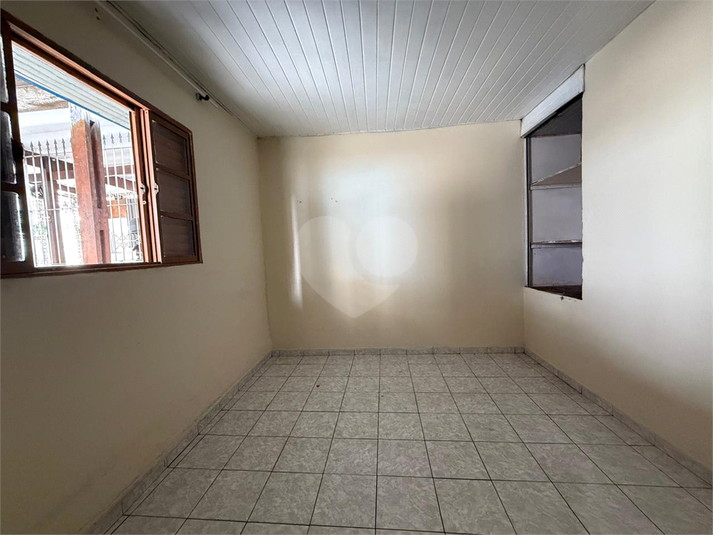Foto REO1098255