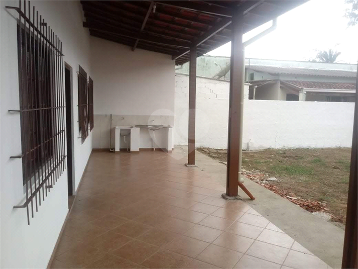 Foto REO1098257