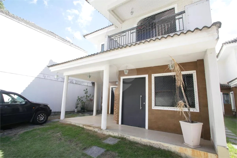 Foto REO1098275