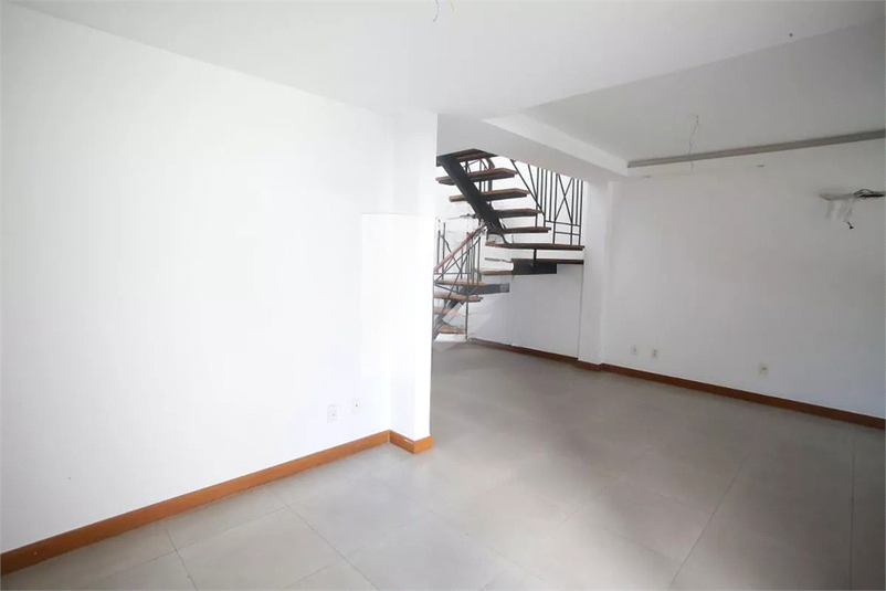 Foto REO1098275
