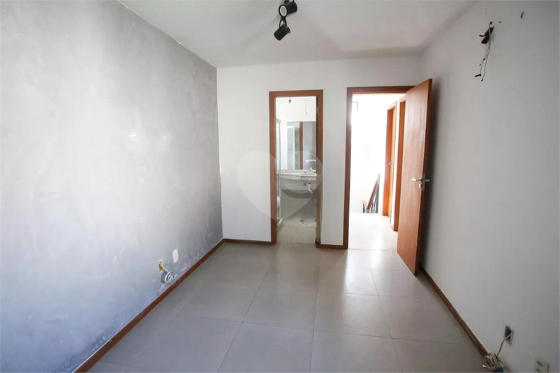 Foto REO1098275