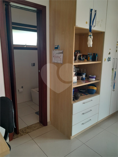 Foto REO1098282