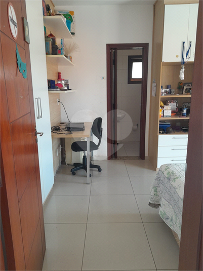 Foto REO1098282