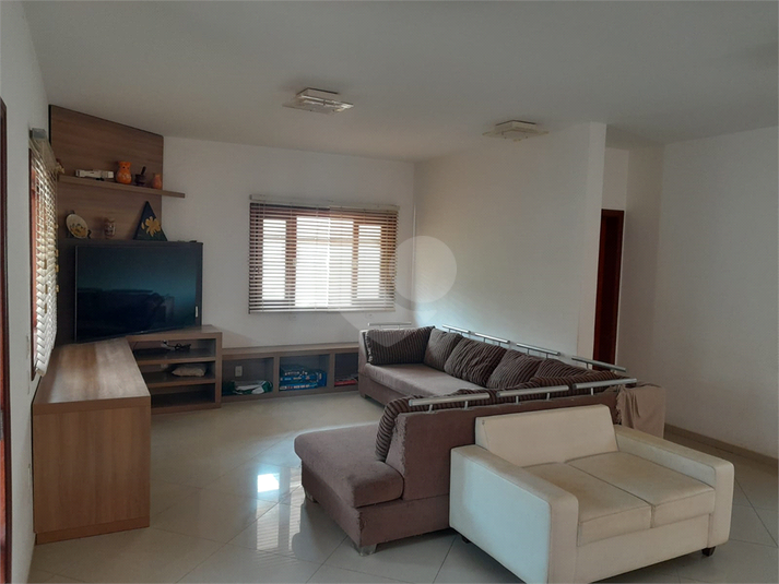 Foto REO1098282