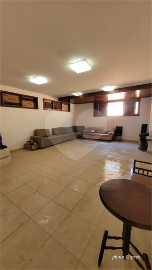 Foto REO1098282