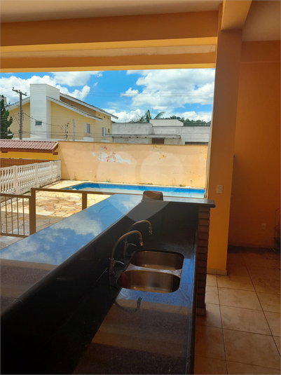 Foto REO1098282