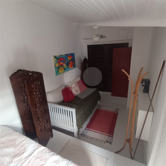 Foto REO1098286
