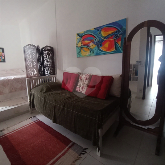 Foto REO1098286