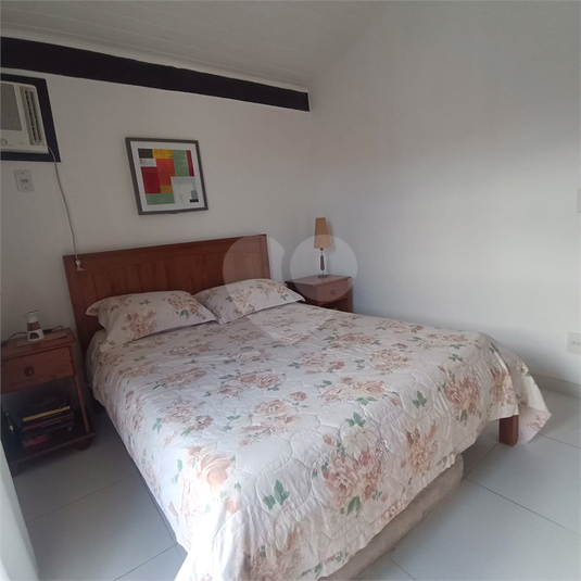 Foto REO1098286