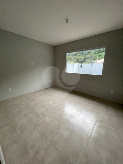 Foto REO1098296