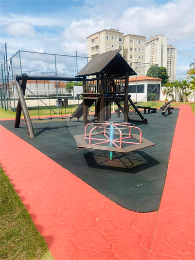 Foto REO1098300