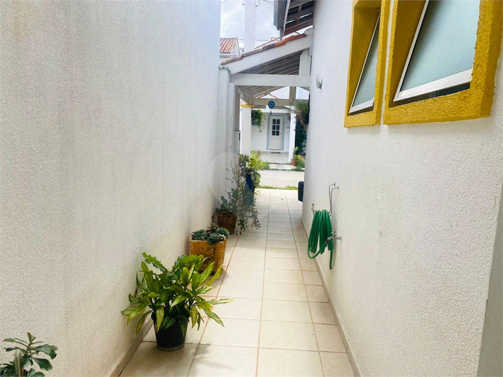 Foto REO1098300
