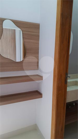 Foto REO1098309