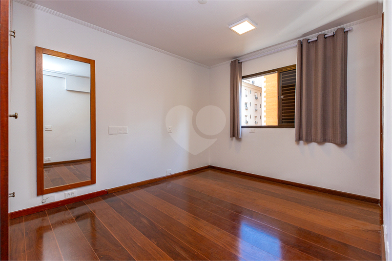 Foto REO1098316