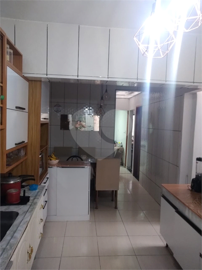 Foto REO1098321