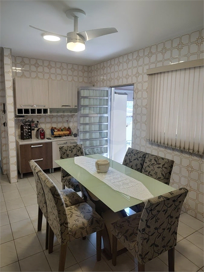 Foto REO1098325