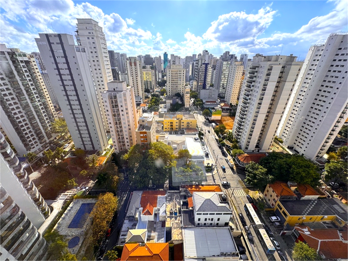 Foto REO1098328