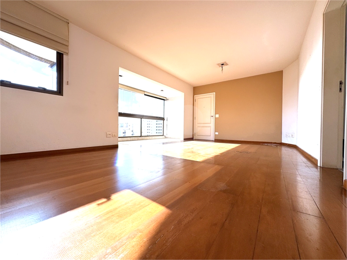Foto REO1098328