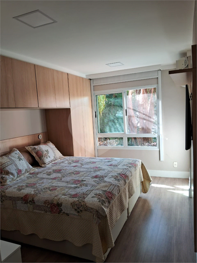 Foto REO1098336