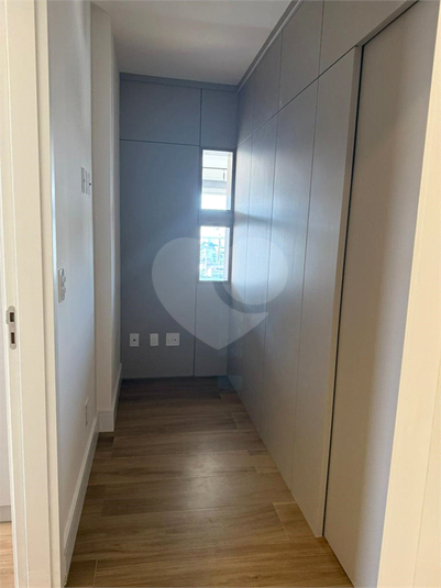Foto REO1098340