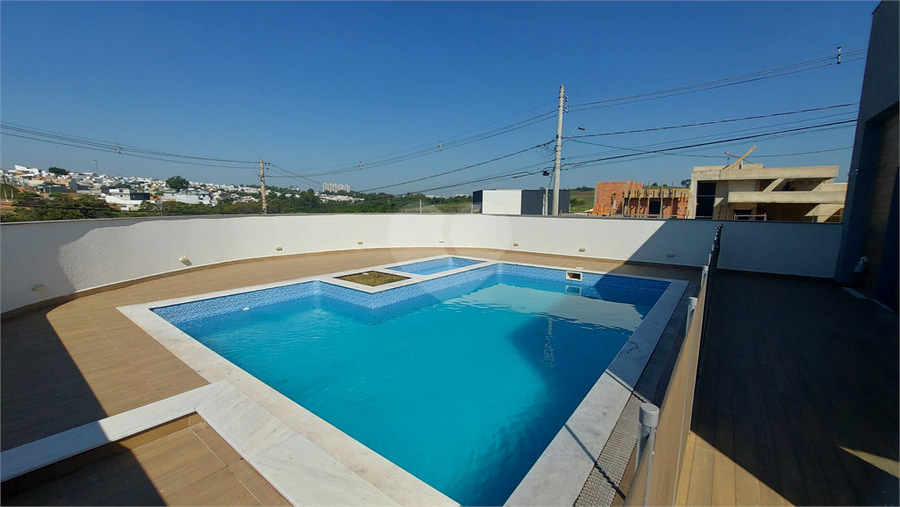 Foto REO1098341
