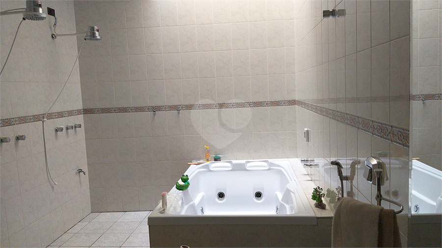Foto REO1098375